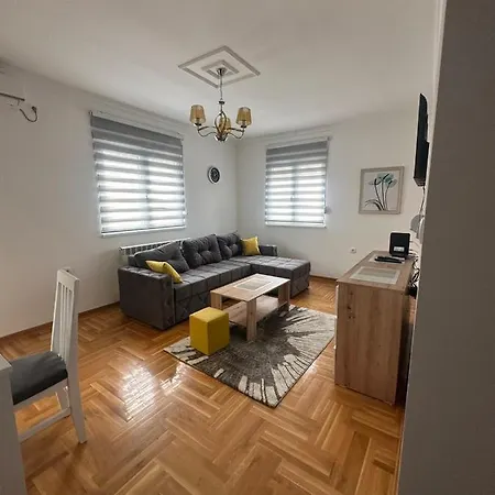 Port 2 Apartament Belgrad