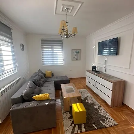 Apartament Port 2 *